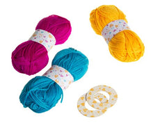 Charger l'image dans la galerie, Ma guirlande en laine et pompons