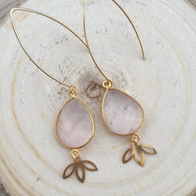 Charger l'image dans la galerie, Boucles d'oreilles plaqué or - quartz rose