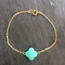 Charger l'image dans la galerie, Bracelets pierre fine fleur gold filled