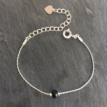 Charger l'image dans la galerie, Bracelets perle argentés