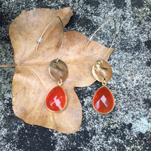 Charger l'image dans la galerie, Boucles d'oreilles plaquées or & cornaline