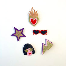 Charger l&#39;image dans la galerie, Broches pailletées rock