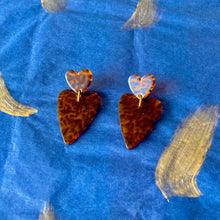 Charger l&#39;image dans la galerie, Boucles doubles-coeurs léopard