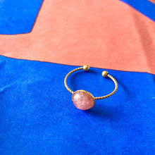 Charger l&#39;image dans la galerie, Bague en acier doré et pierres