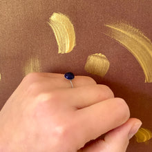 Charger l&#39;image dans la galerie, Bague en acier et pierres