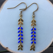 Charger l&#39;image dans la galerie, Boucles d&#39;oreilles épis or &amp; bleu roi