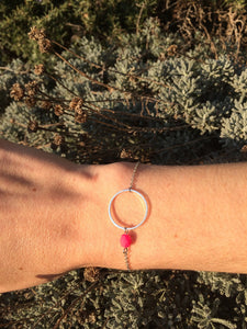 Bracelet centre argenté & perle rose fluo