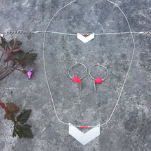 Charger l&#39;image dans la galerie, Boucles d&#39;oreilles géranium
