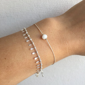 Bracelet perle blanche argenté