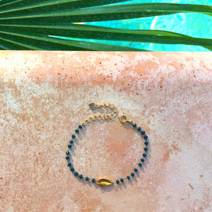 Bracelet perlé bleu canard & coquillage doré
