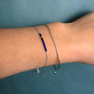 Bracelet argenté perles bleu nuit