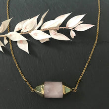 Charger l&#39;image dans la galerie, Collier amour quartz rose - pièce unique
