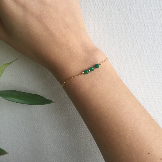 Bracelet doré et jade verte