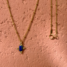 Charger l&#39;image dans la galerie, Collier Lapis lazuli plaqué or